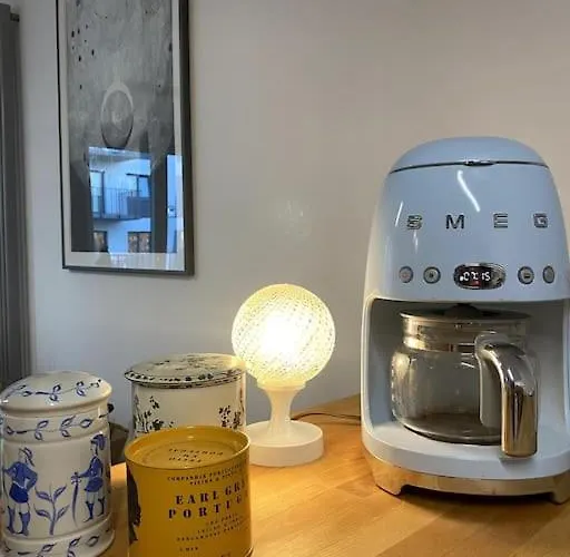 Old Town Praga-smart Home, Garage Warschau